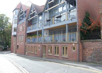 2 Bedrooms Flat for sale in Foregate Street, Chester, Cheshire CH1