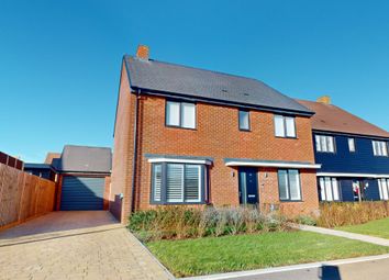 Thumbnail 4 bed detached house to rent in Oak Barn Lane, Ashford, Kent