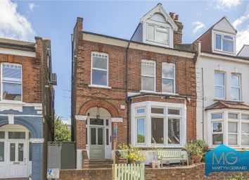 Thumbnail Flat for sale in Ferme Park Road, Crouch End