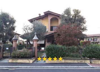 Thumbnail 5 bed apartment for sale in Via Magellano, 24050 Grassobbio Bg, Italy