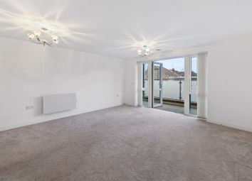 Thumbnail Flat for sale in Loddon House, London Road, Ruscombe