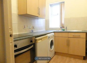 Salford - Flat to rent                         ...
