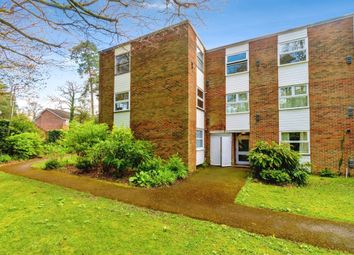 Thumbnail 2 bedroom flat for sale in Lingwood Close, Chilworth, Southampton