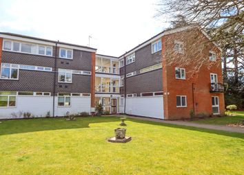 Thumbnail Flat to rent in Hartland Road, Epping