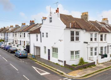 Thumbnail 2 bed flat for sale in Rutland Road, Hove