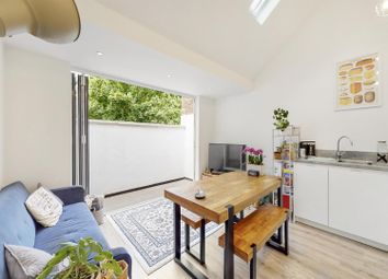 Thumbnail 1 bed flat to rent in Hackney Road, Shoreditch