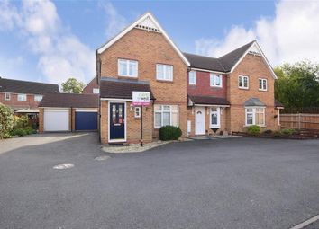 3 Bedrooms End terrace house for sale in Larksfield, Langshott, Horley, Surrey RH6