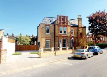 5 Bedrooms End terrace house for sale in Thornecliffe Row, London SW2