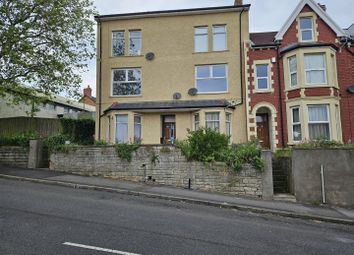 Thumbnail Flat for sale in Holton Road, Barry