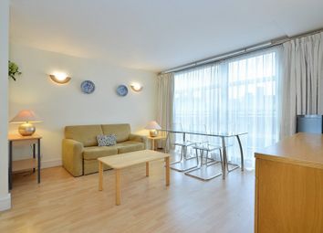 1 Bedrooms Flat to rent in Buckingham Palace Road, Victoria SW1W