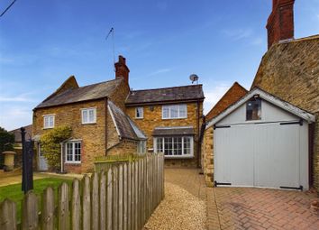 Thumbnail Cottage for sale in Overstone Road, Moulton