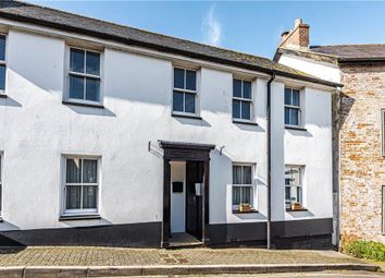 Thumbnail Flat to rent in Market Square, Axminster