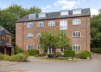 St Albans - 3 bed flat for sale