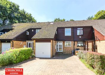Thumbnail Terraced house for sale in Heatherwood Close, London