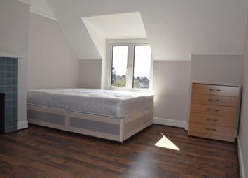 1 Bedrooms Flat to rent in Longbridge Road, Room 3, Dagenham RM8