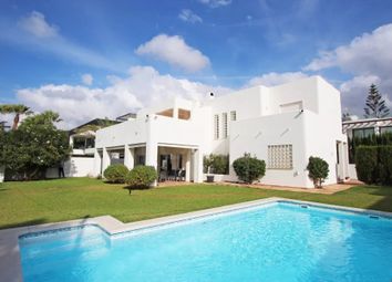 Thumbnail 5 bed villa for sale in Marbella East, 29600, Spain