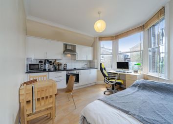 1 Bedrooms Studio to rent in Holmdale Road, West Hampstead NW6