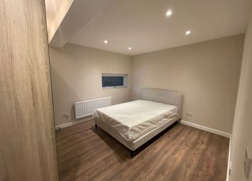 Thumbnail Room to rent in Corporation Street, Rotherham
