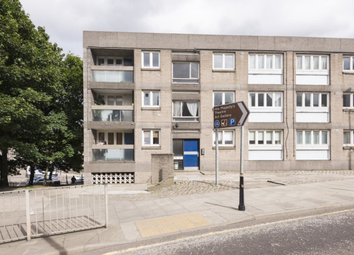 Thumbnail 1 bed flat to rent in Gallowgate, Aberdeen