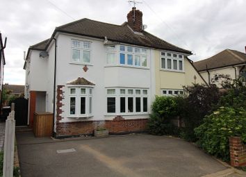 4 Bedrooms Semi-detached house for sale in Longfield Close, Gt Baddow, Chelmsford, Essex CM2