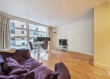 Thumbnail 1 bedroom flat for sale in Buckingham Palace Road, London