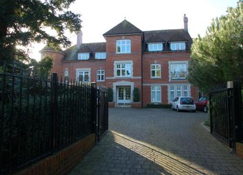 Thumbnail Flat to rent in New Dover Road, Canterbury