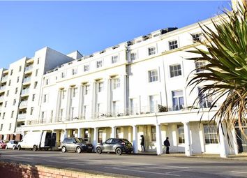 1 Bedrooms Flat for sale in 8 The Colonnade, Marina, St Leonards-On-Sea, East Sussex TN38