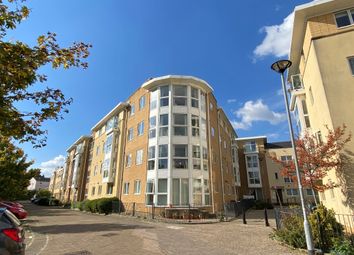 Thumbnail Flat for sale in Richmond Court, Exeter