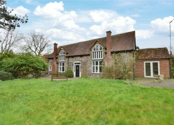 Thumbnail Detached house to rent in Harthall Lane, Kings Langley, Hertfordshire