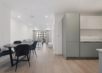 Thumbnail Flat to rent in Galleria House, Western Gateway, London