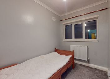 Thumbnail Room to rent in Iveagh Avenue, London