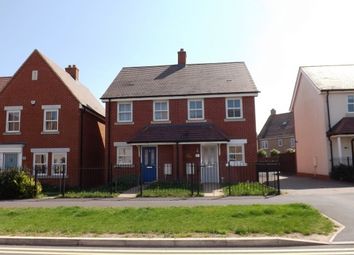 2 Bedroom Semi-detached house for rent
