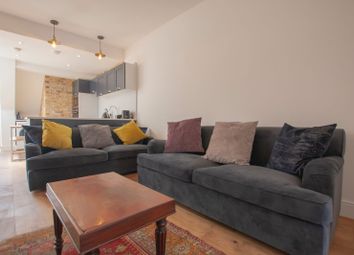 Thumbnail Terraced house to rent in Mallet Road, Canary Wharf