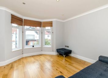 2 Bedrooms Flat to rent in Welldon Crescent, Harrow HA1