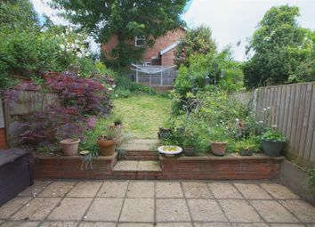 Thumbnail 3 bed town house to rent in Chapel Court, Billericay