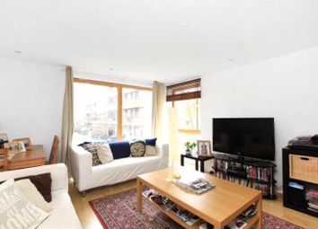 2 Bedrooms Flat to rent in Smedley Street, Clapham North, London SW4