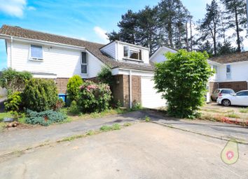 Thumbnail 4 bed detached house for sale in Spinis, Bracknell
