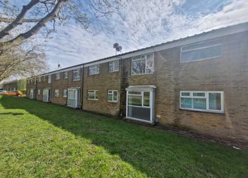 Thumbnail 2 bedroom flat for sale in Spear Close, Luton