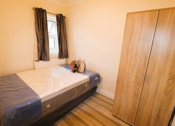Thumbnail Flat to rent in Melbourne Road, Ilford