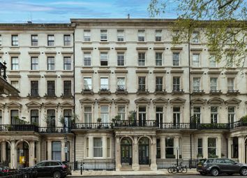 Thumbnail Flat to rent in Ennismore Gardens, London