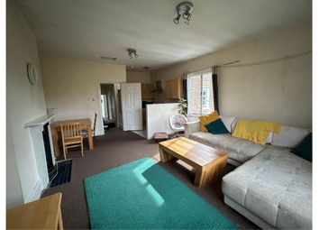 Thumbnail Flat to rent in Park Hall Road, London