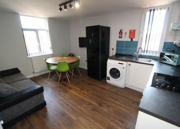 Thumbnail Flat to rent in Hawkins Street, Flat, Preston, Lancashire