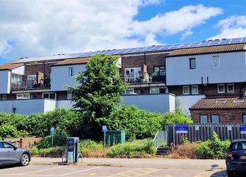 Thumbnail Flat to rent in Walton Court Centre, Hannon Road, Aylesbury