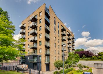 Thumbnail Flat for sale in Kempton House, Heritage Place, Brentford, Middlesex