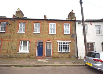 Twickenham - Terraced house to rent               ...