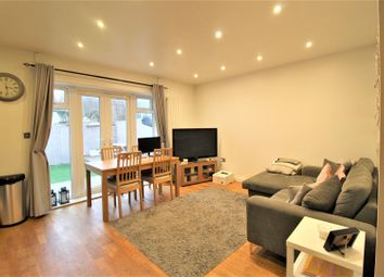 Thumbnail Maisonette to rent in Brighton Road, South Croydon