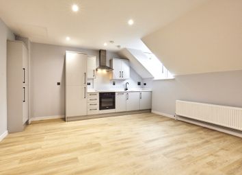 1 Bedrooms Flat for sale in Cutbush Court, Lower Earley, Reading RG6