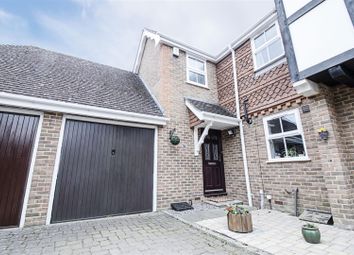 3 Bedroom End terrace house for sale