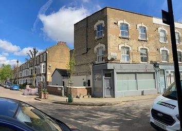 Thumbnail Studio to rent in Cardwell Terrace, Holloway, Islington, North London