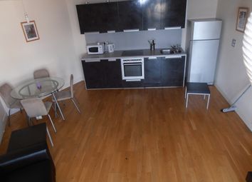 Thumbnail Flat to rent in City Centre, Cardiff